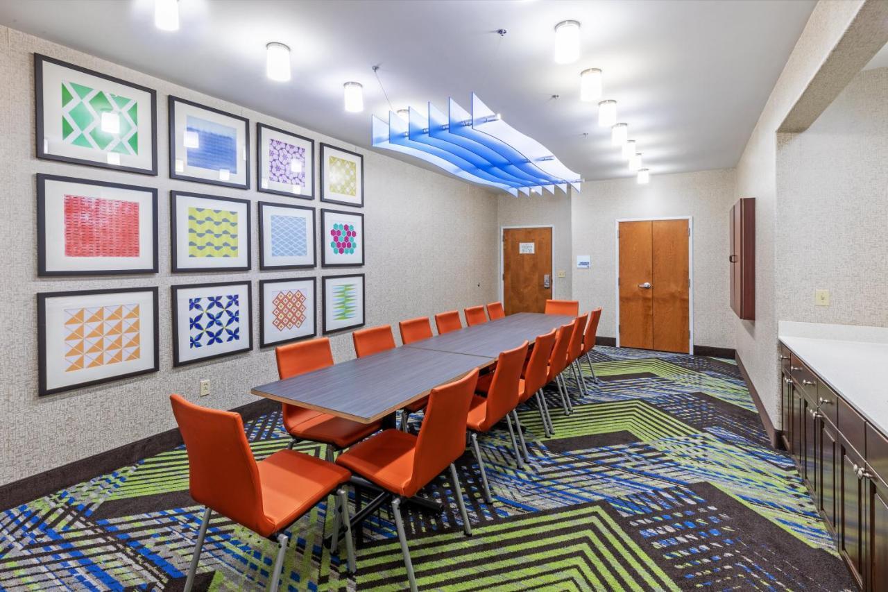 Express & South By Ihg Lafayette