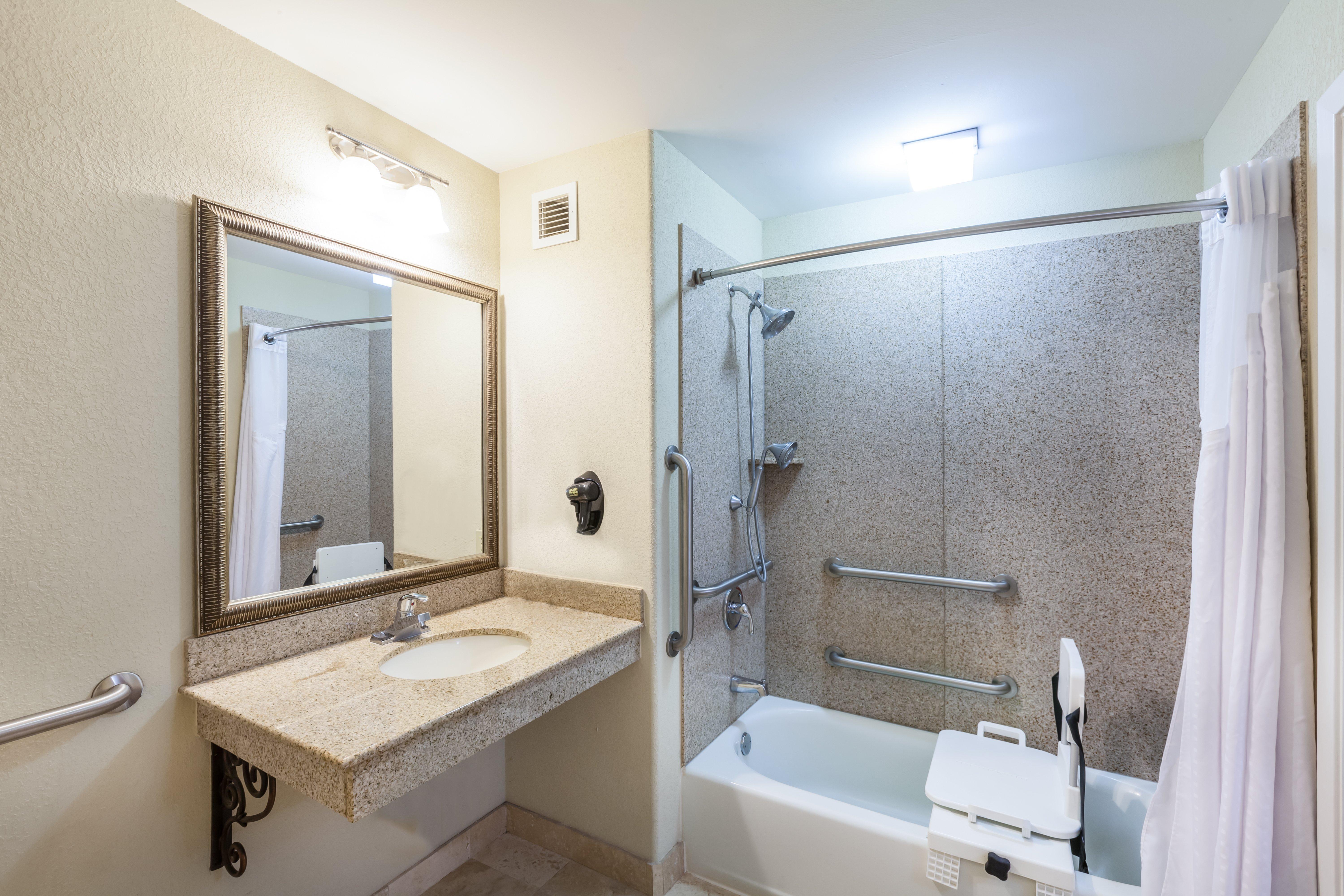 Hotel Express & South By Ihg 2*