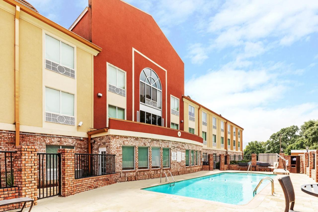 Hotel Express & South By Ihg 2*