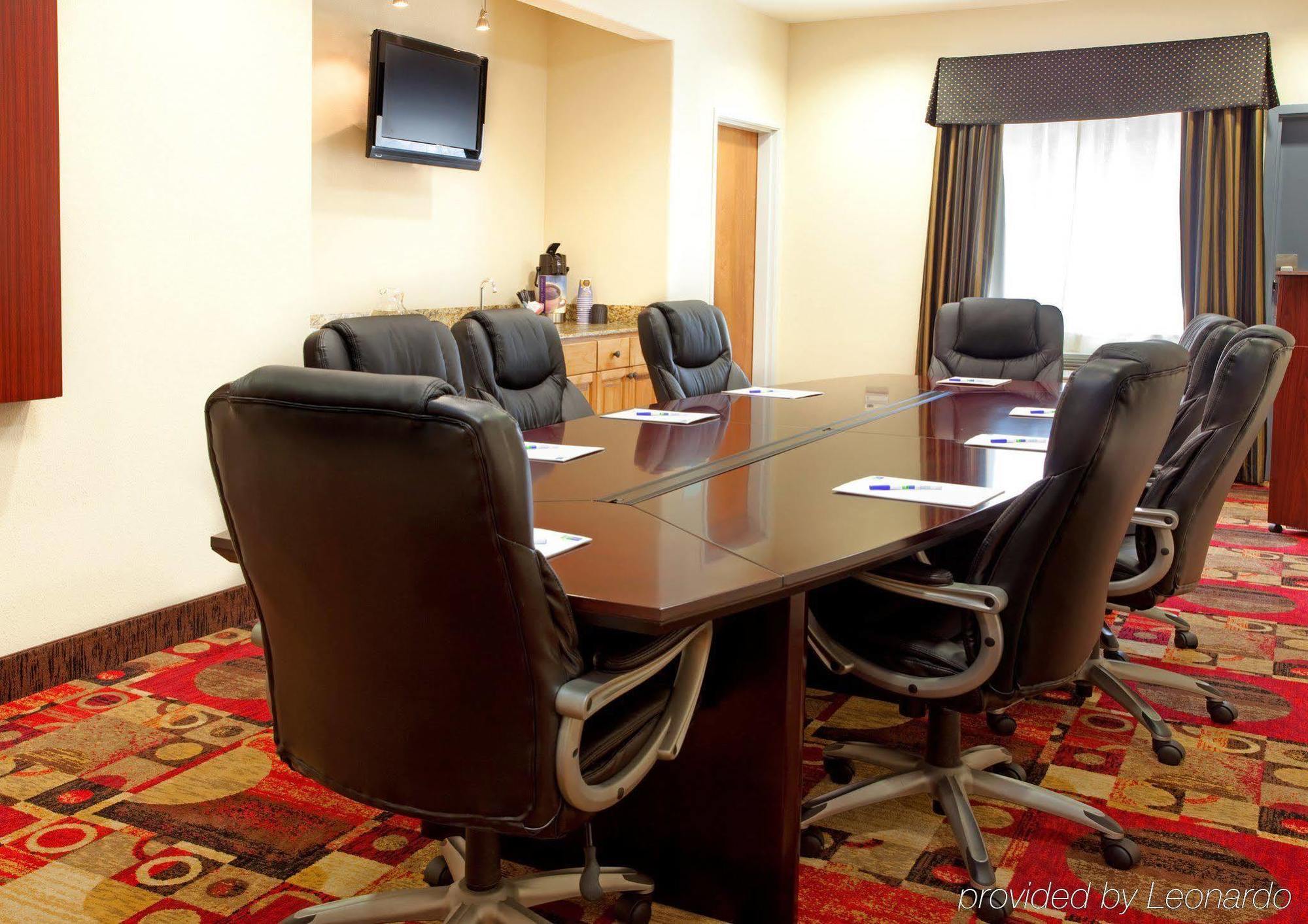 Hotel Express & South By Ihg 2*